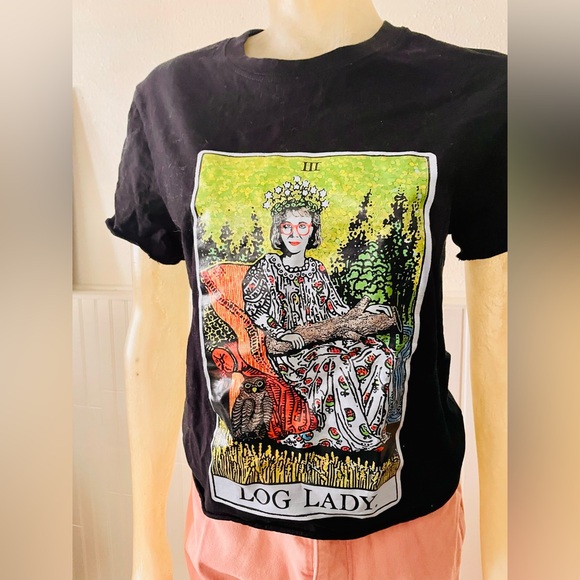 Log lady David lynch Twin Peaks show T-Shirt - Picture 8 of 11
